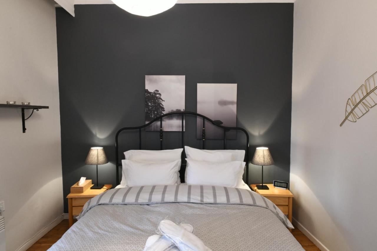 Spacious 82 M2 Two Bedroom Classy Apartment Near City Center Szaloniki Kültér fotó